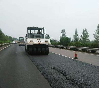 中恒瀝青工程 平湖公路瀝青道路修補(bǔ)施工